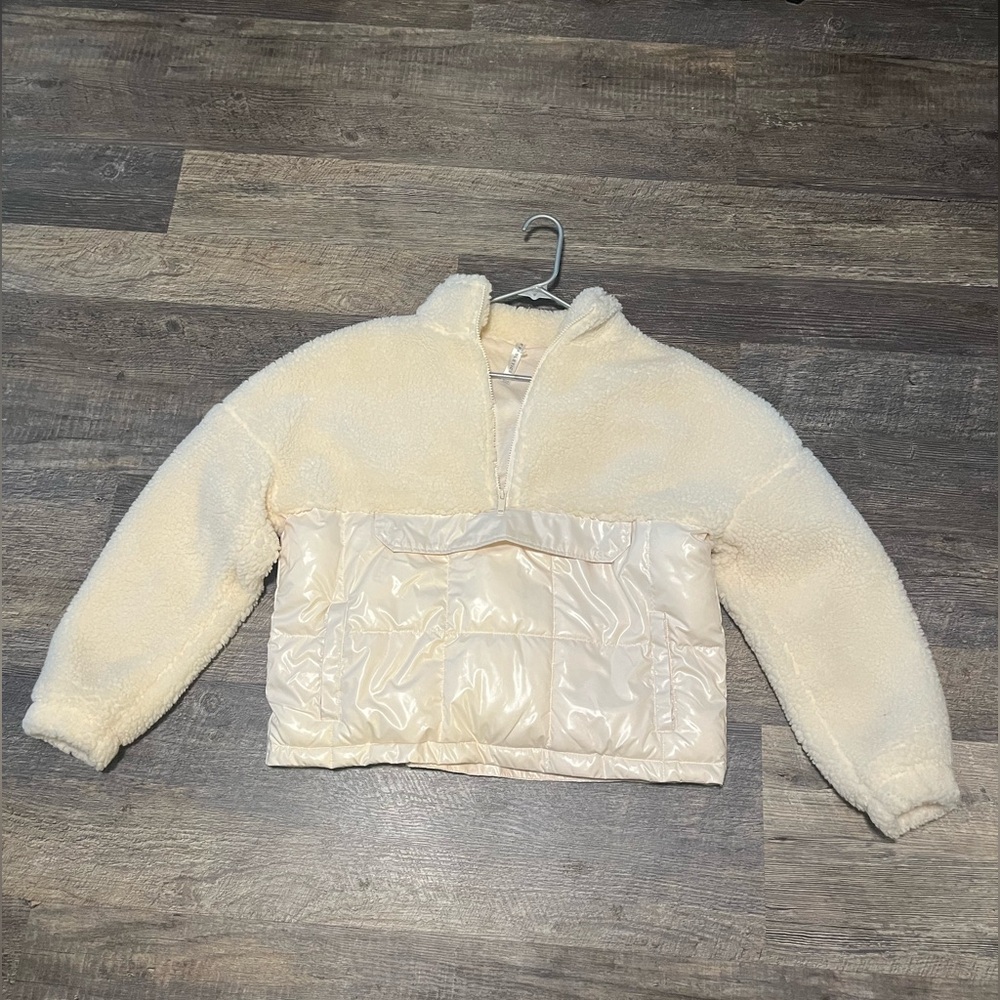 Fabletics Cream Sherpa half zip pullover